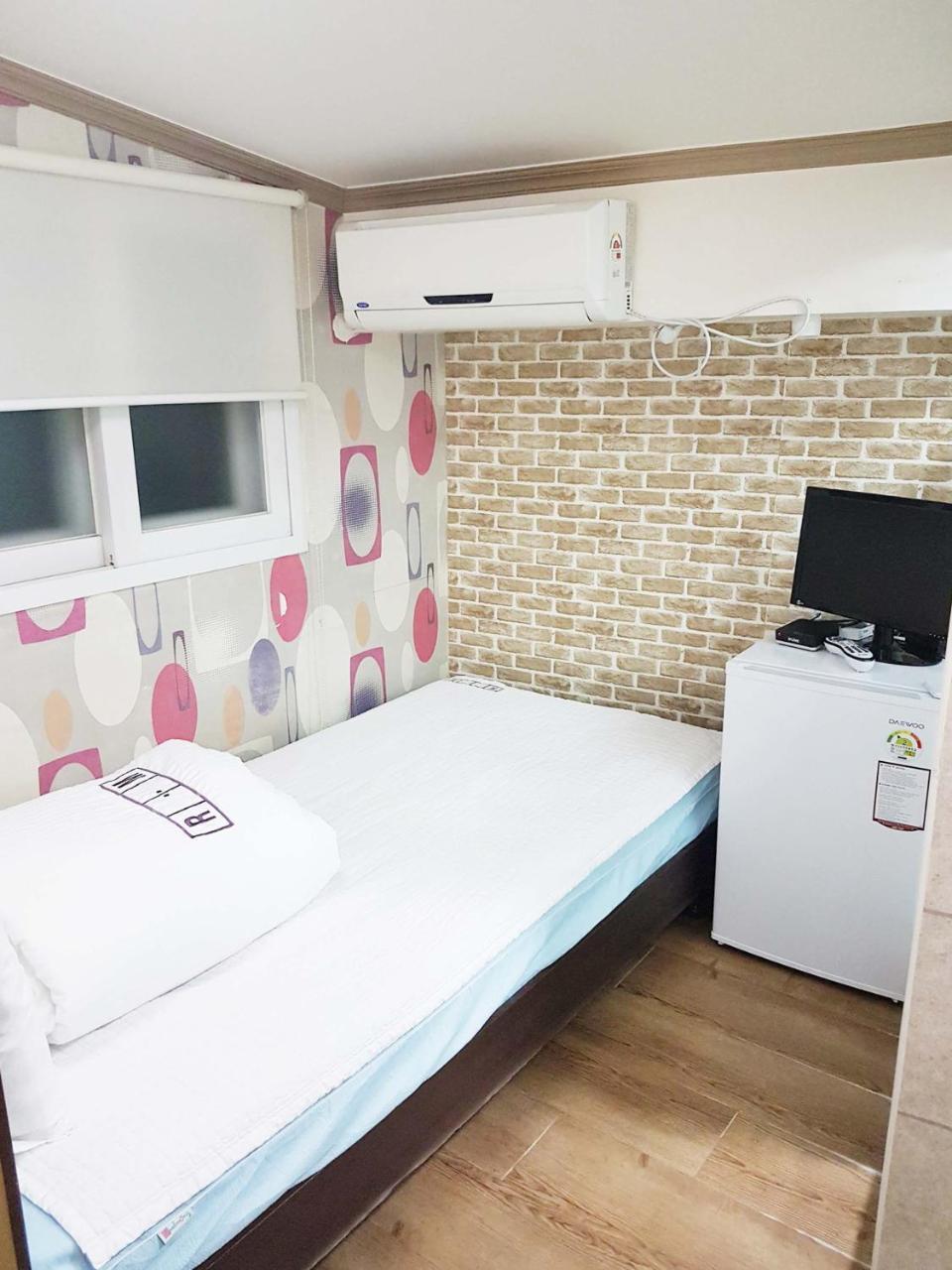 Rooming House Korea *