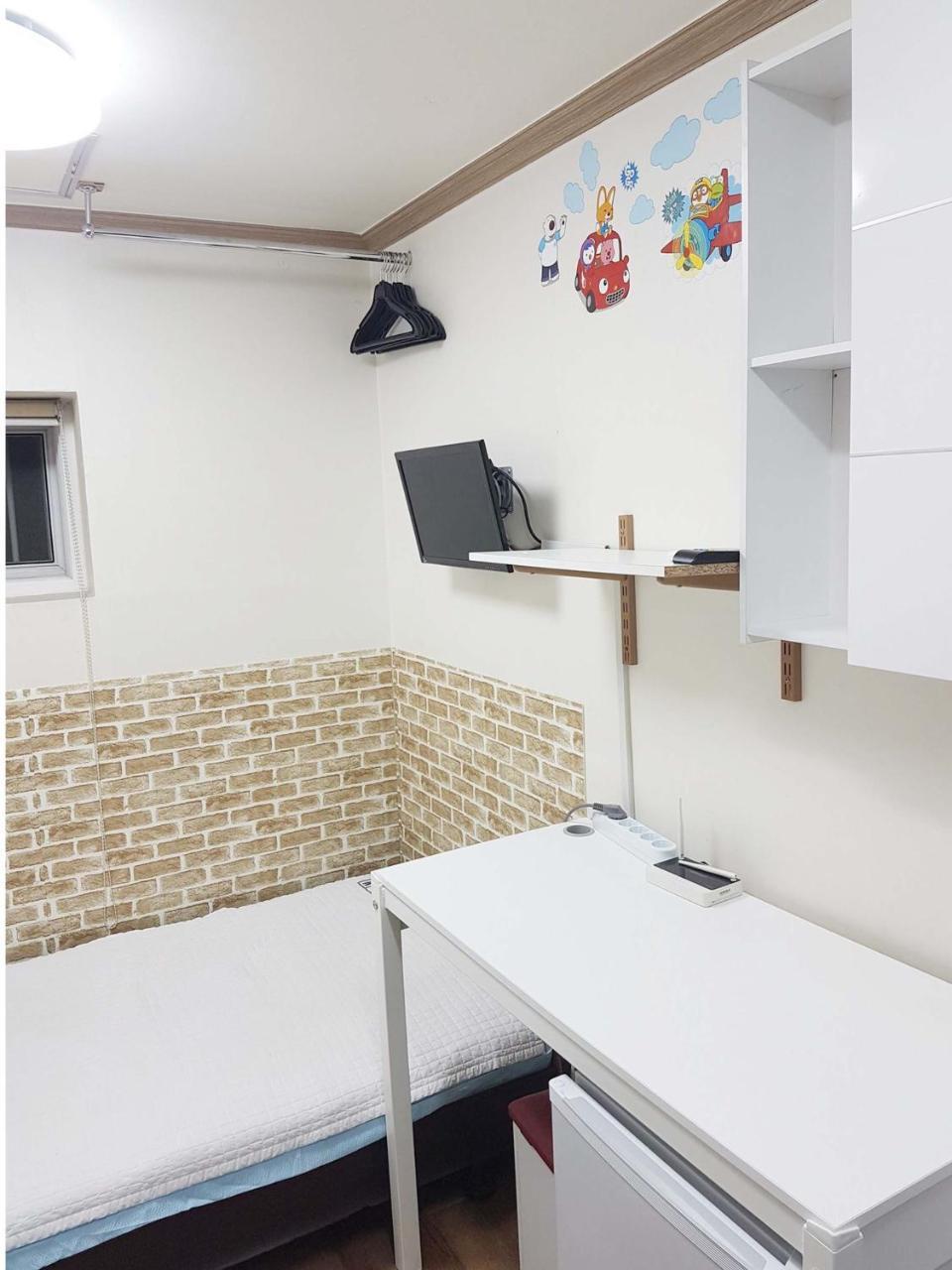 Rooming House Korea * Seoul