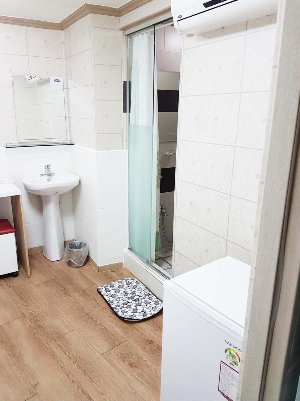 Homestay Rooming House Korea Seoul