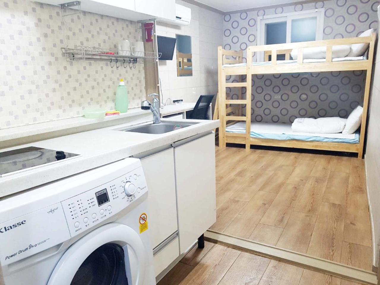 Rooming House Korea Homestay