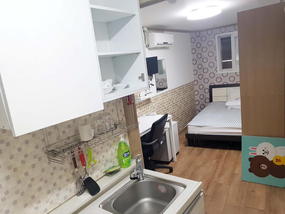 Rooming House Korea * Seoul
